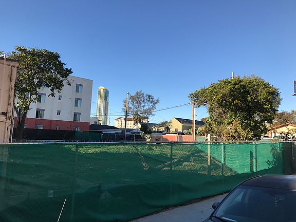 4th image of 1678 National Ave