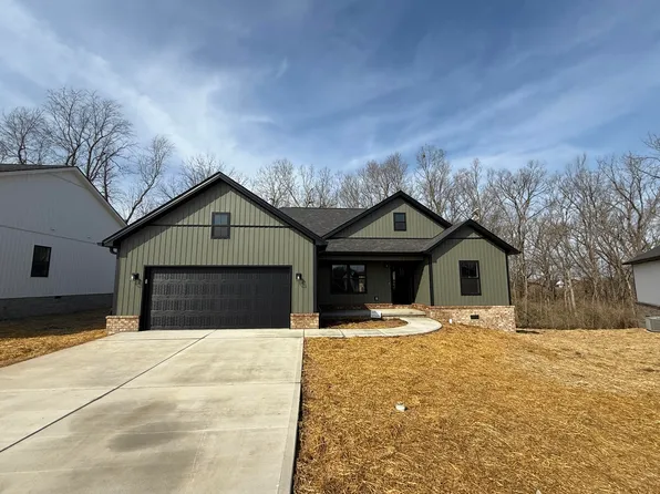 429 Pinehurst Way, Harrodsburg, KY 40330