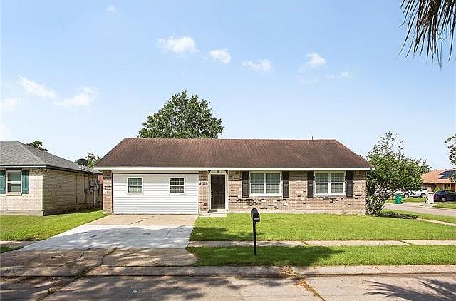 1st image of 2400 Paige Janette Dr