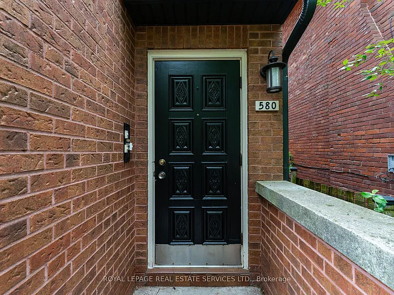 580 Indian Rd #2 — Photo 3