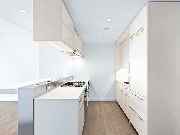5th image of 252 South St #26C