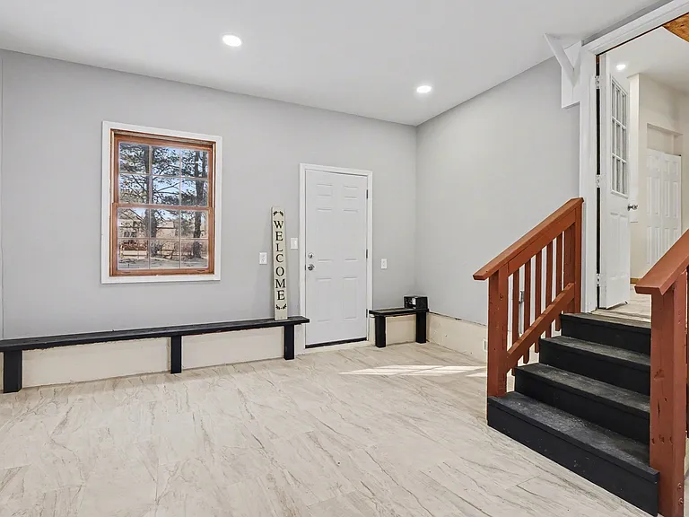 151 Fawn Dr — Photo 8