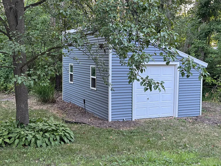 6500 Bauer Rd — Photo 2