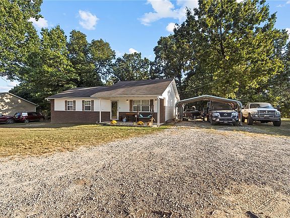 2nd image of 6367 Harmon Rd