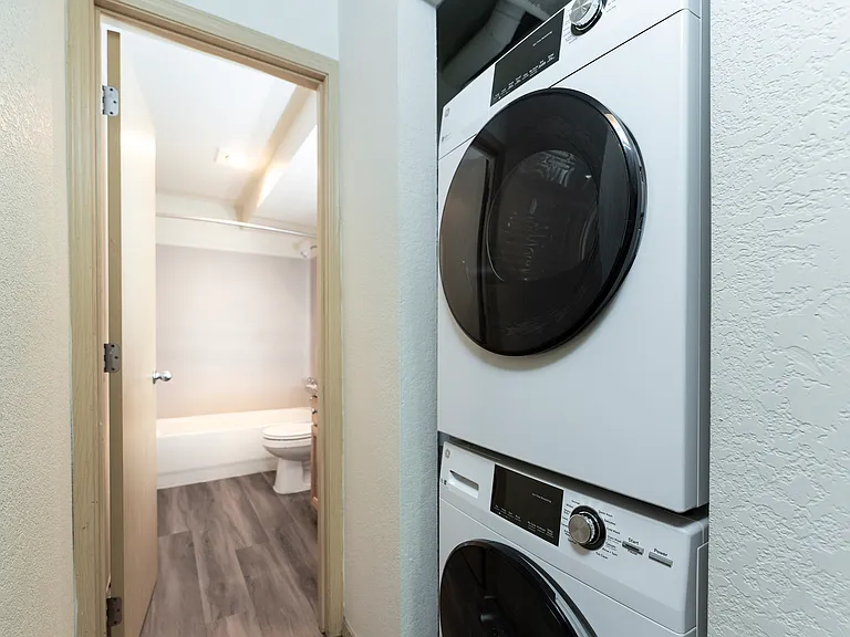 2 Bedroom 1 Bath 832 Sq Ft 2 Bedroom 1 Bath 832 Sq Ft