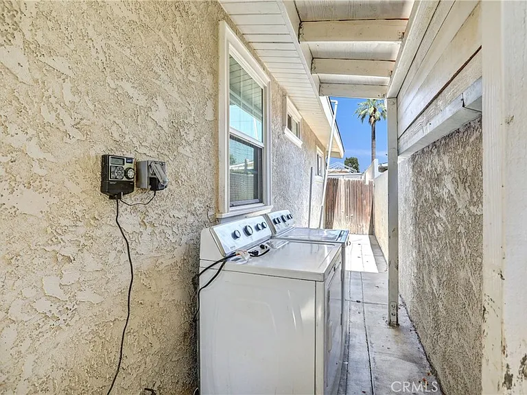 230 N Calvados Ave — Photo 28