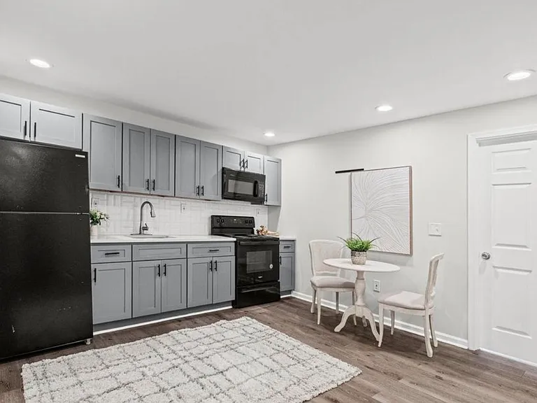 5132 Pembridge Ave — Photo 4