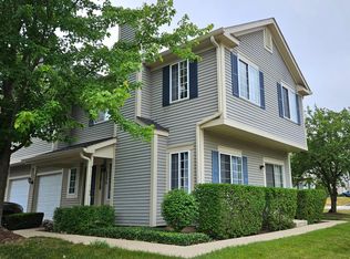 327 Windsor Ct UNIT A, South Elgin, IL 60177