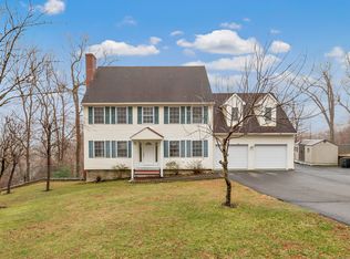 70 Cedar Ln, Beacon Falls, CT 06403