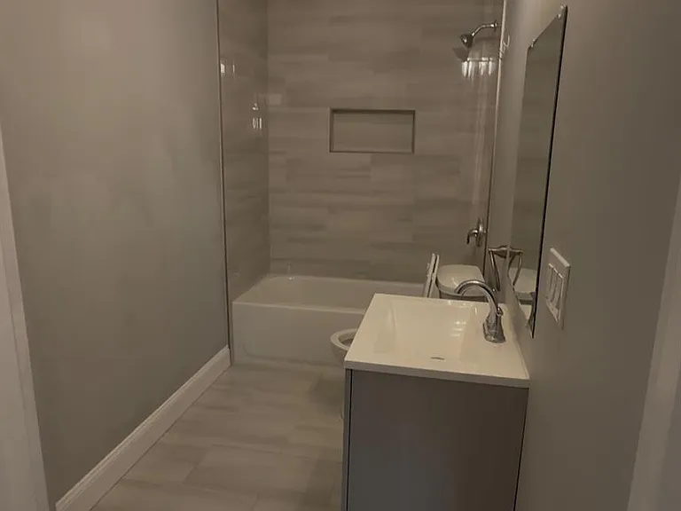 612 Johnstone St #310 — Photo 12