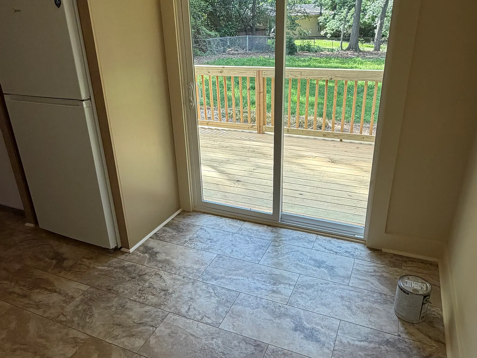 3 bed, 1.5 bath, 1028 sqft, $1,685 — Photo 4