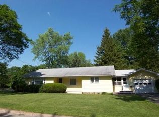 401 Lincoln Park Blvd, Oneida, NY 13421