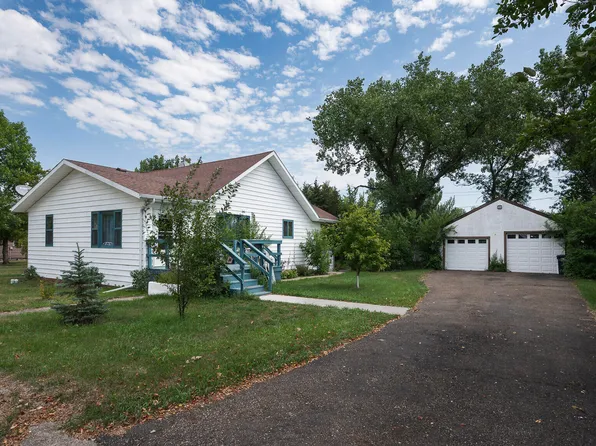 519 Walnut St, Turtle Lake, ND 58575