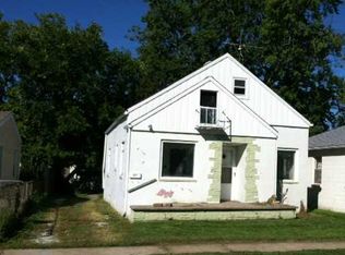 1618 Landis Ave, Oregon, OH 43616