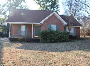 531 Mount Airy Dr, Prattville, AL 36067