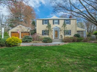 10 Cedar Lake Rd, Denville, NJ 07834