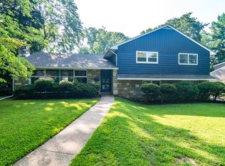 7701 Seminole Ave, Elkins Park, PA 19027