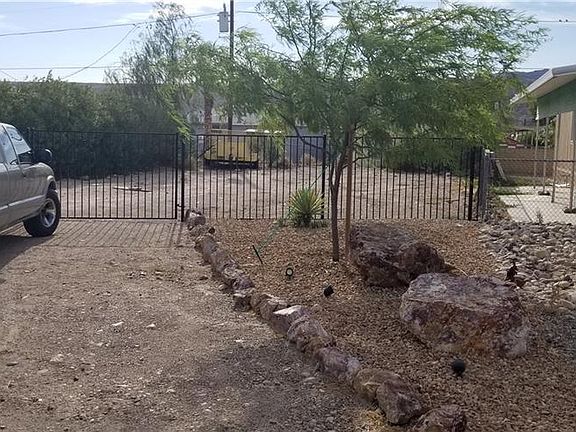 3rd image of 1785 Sea Creek Dr