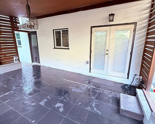 5th image of 1274 West Blvd