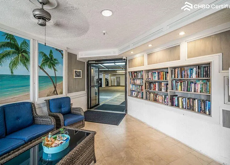 6035 Sea Ranch Dr #215 — Photo 31