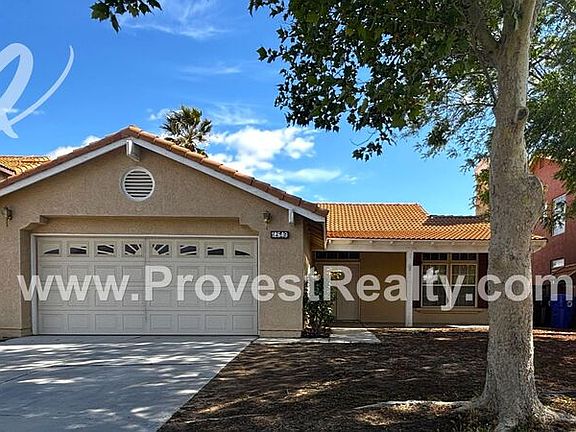 3rd image of 12549 Loma Verde Dr