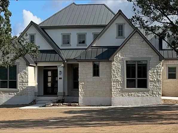714 Blaze Ridge Blvd, Bulverde, TX 78163