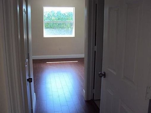 3rd image of 7907 Buccaneer Ave
