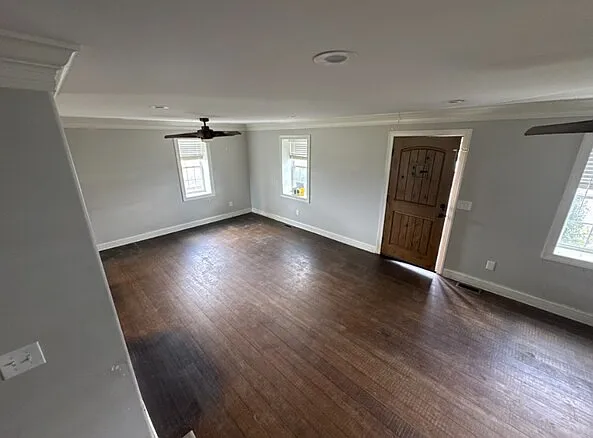672 Fishburn Rd — Photo 2