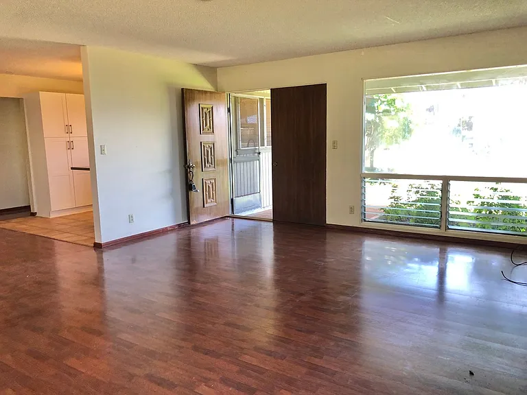 98-1652 Kiawe St — Photo 50