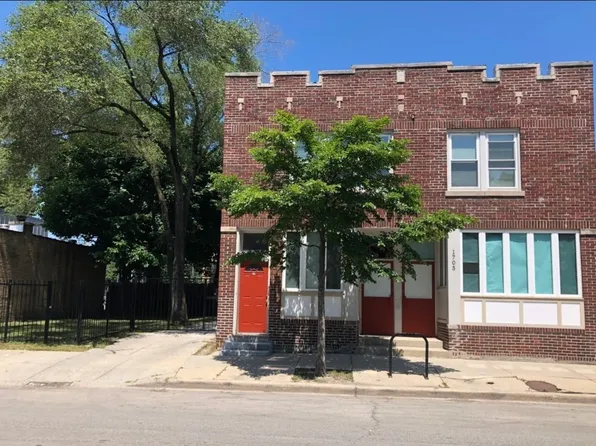 1705 Simpson St APT 2F, Evanston, IL 60201