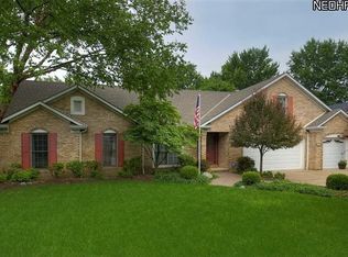 372 Avon Point Ave, Avon Lake, OH