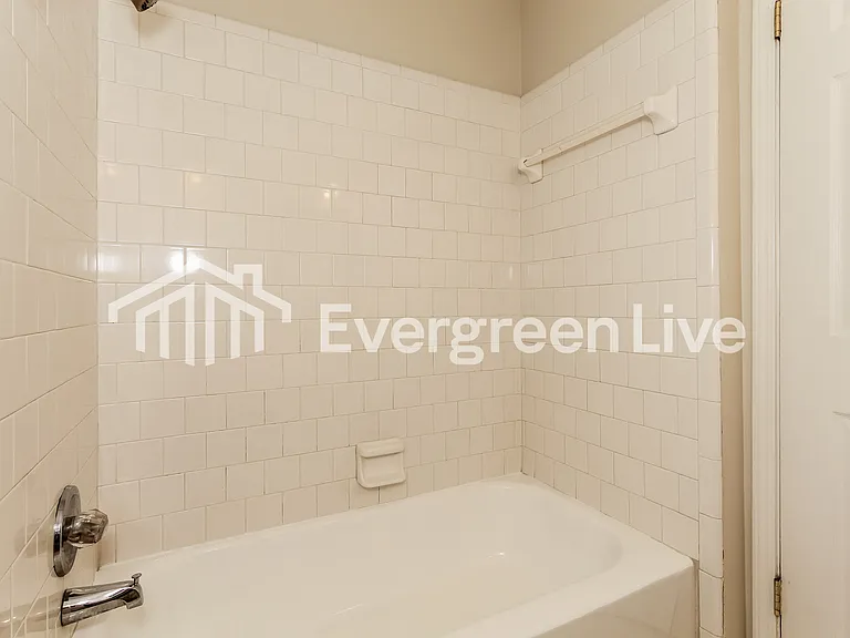 7401 Brampton Ct — Photo 13