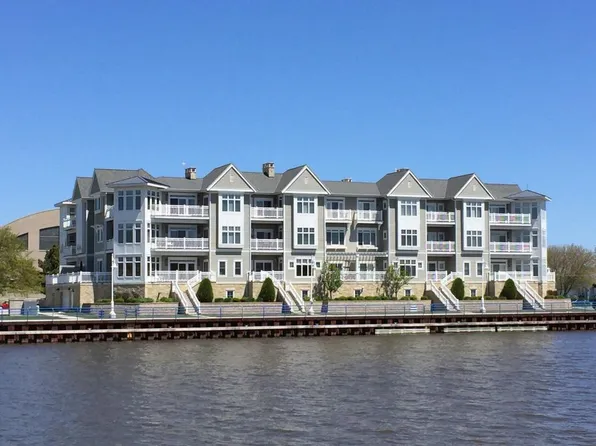 303 Pennsylvania Ave #406, Sheboygan Fls, WI 53081