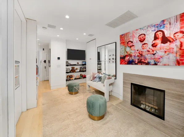 67 Park Avenue image 10 of 15