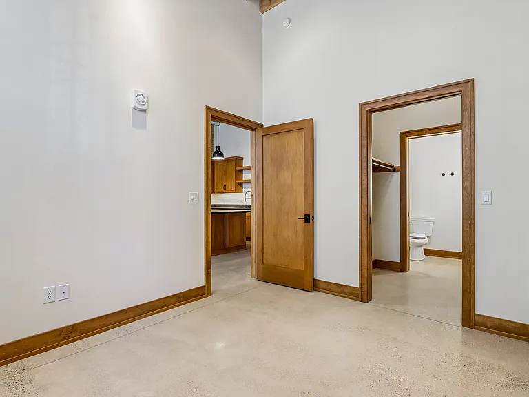 Ward House — Photo 39