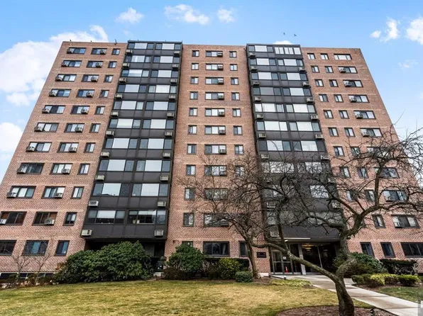 90 Prospect Ave APT 2A, Hackensack, NJ 07601