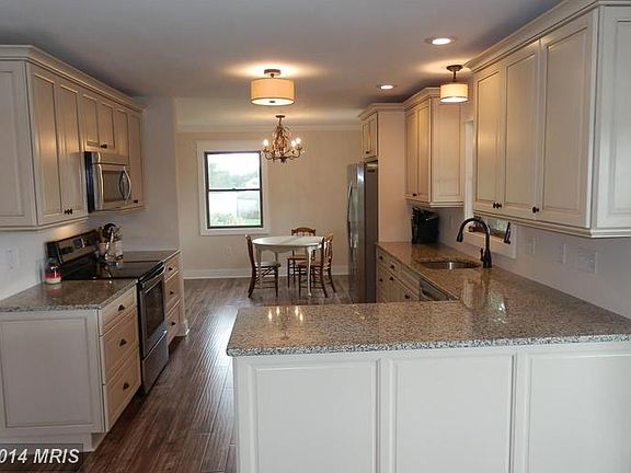 4th image of 13609 Winesap Cir