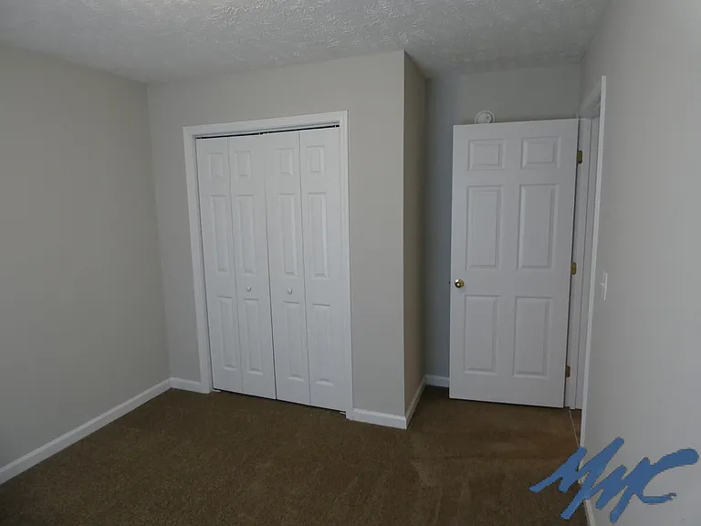8001 Minehead Dr — Photo 15