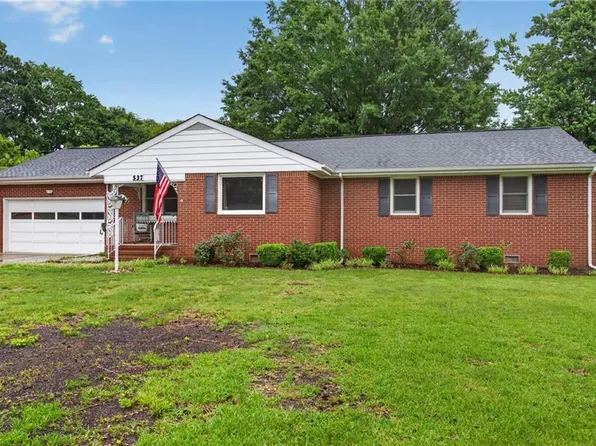 537 Hillwell Rd, Chesapeake, VA 23322
