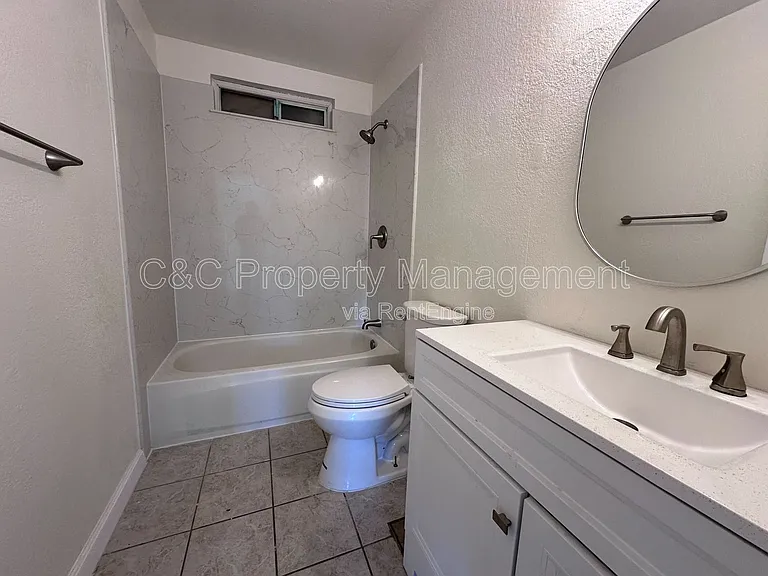 8709 Sangria Way — Photo 7