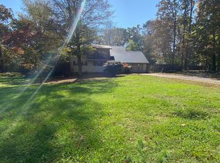 128 Oak Hills Dr, Madisonville, TN 37354