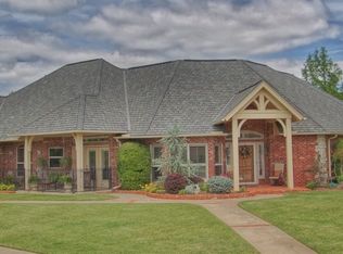 12600 Cobblestone Pkwy, Oklahoma City, OK 73142