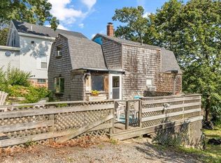 19 Hawthorne Rd, Gloucester, MA 01930