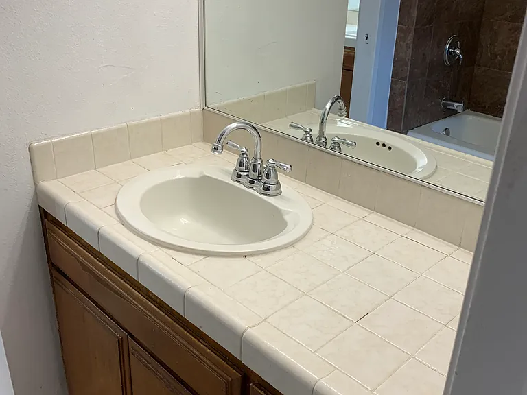 3607 Lemona Ave #A — Photo 26