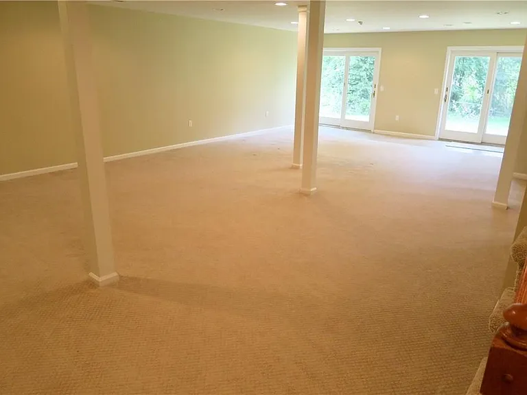 7233 Oakwood Dr — Photo 26