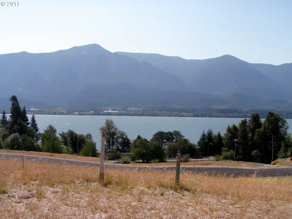 226 NE Bruce Hts, Stevenson, WA 98648