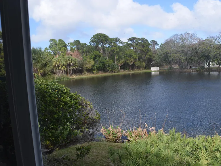1 Lake Vista Trl #201 — Photo 21