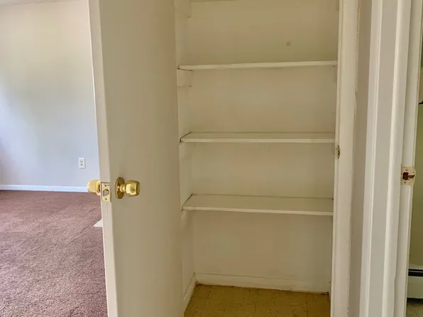 1843 Butternut St, 1843 Butternut St APT 2, Syracuse, NY 13208