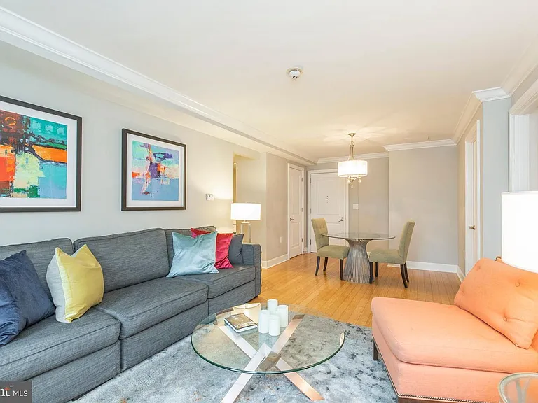 1701 Locust St #15-1815 — Photo 5