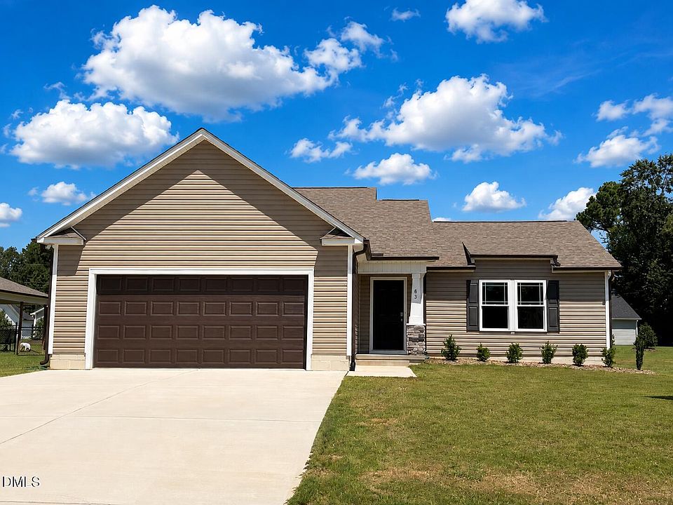 1st image of 83 Oakfield Trace Dr